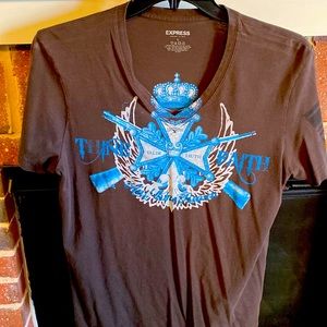 Mens Express Designer T-Shirt Size Large